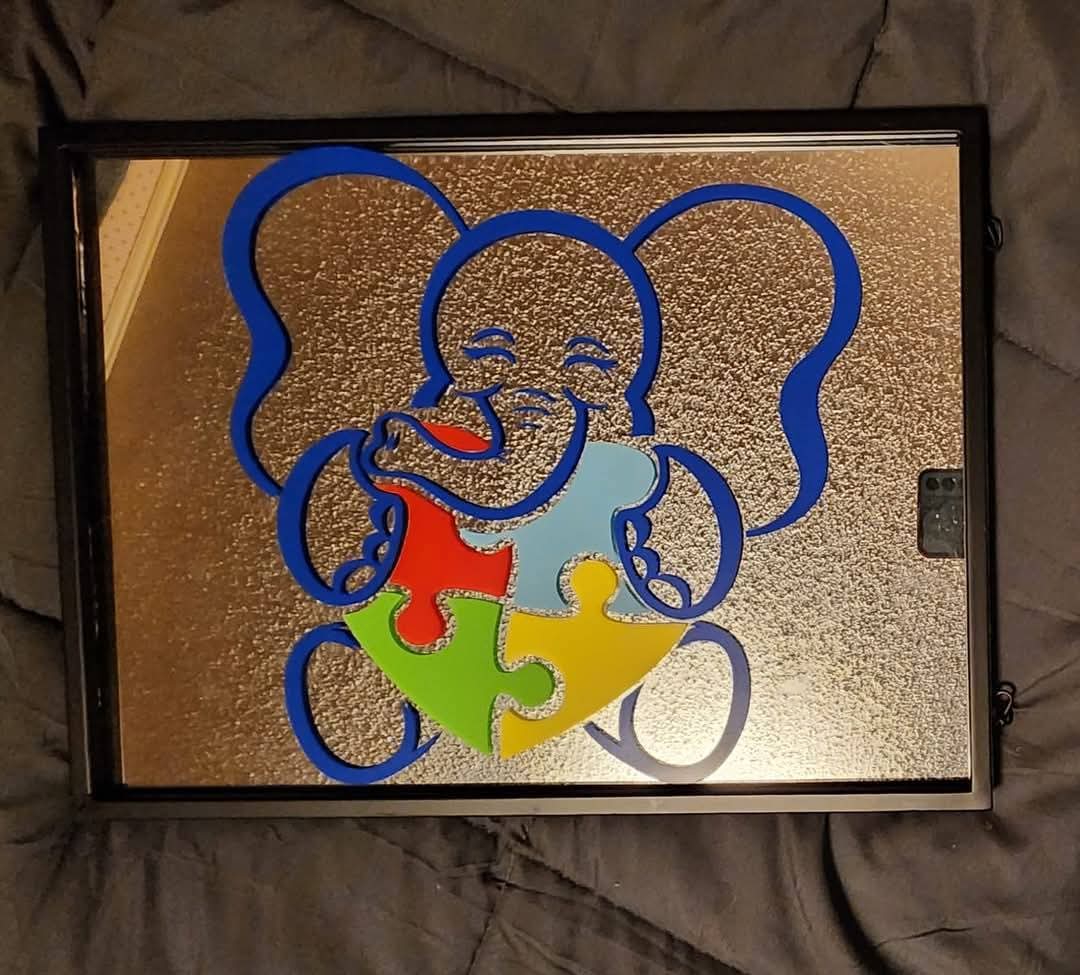Custom Decorative Vinyl Framed Mirror